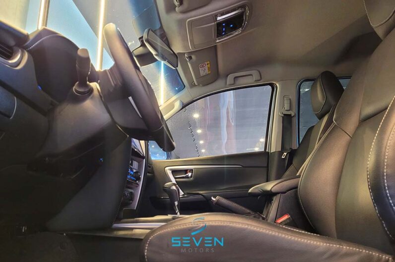 TOYOTA HILUX 2.8 16V SRX 4X4 Turbo Diesel Cabine Dupla Automático 2024