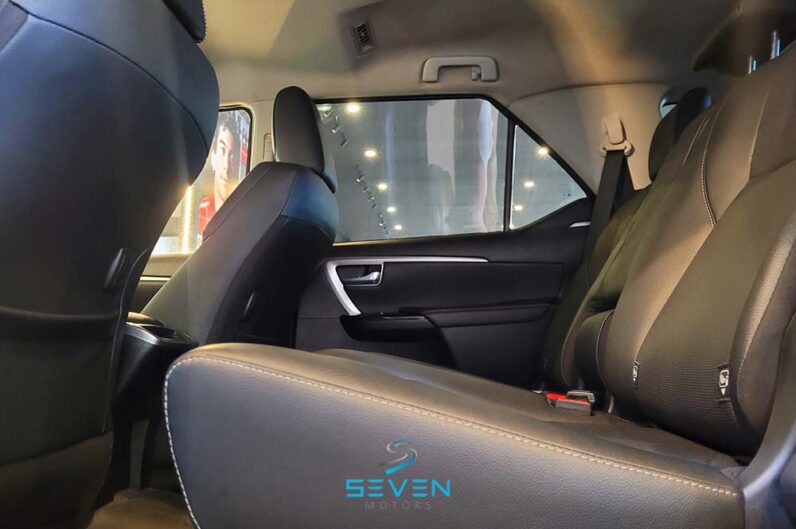 TOYOTA HILUX 2.8 16V SRX 4X4 Turbo Diesel Cabine Dupla Automático 2024