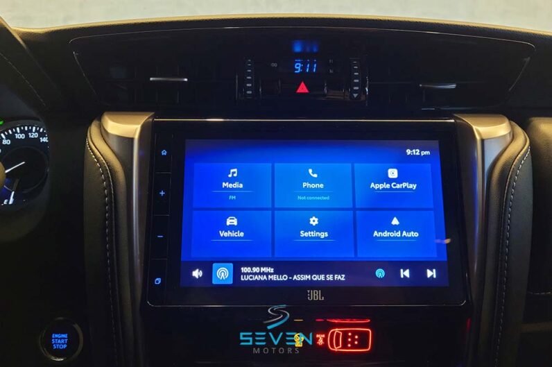 TOYOTA HILUX 2.8 16V SRX 4X4 Turbo Diesel Cabine Dupla Automático 2024