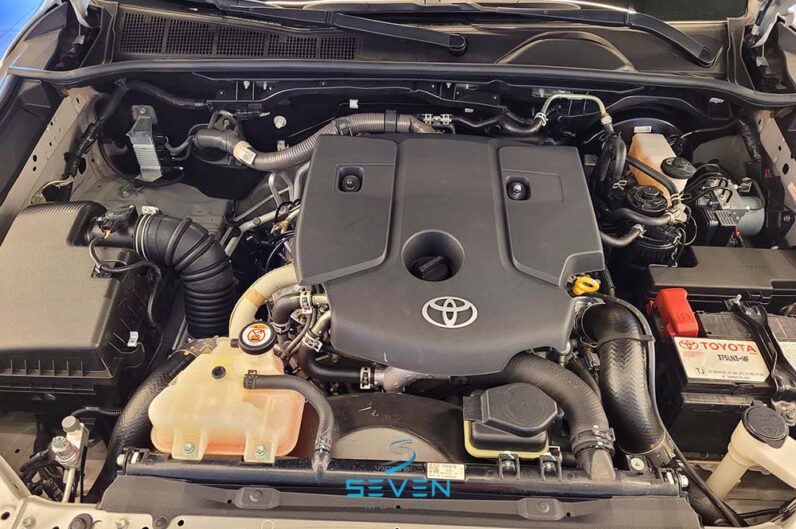 TOYOTA HILUX 2.8 16V SRX 4X4 Turbo Diesel Cabine Dupla Automático 2024