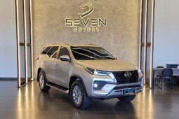 TOYOTA HILUX 2.8 16V SRX 4X4 Turbo Diesel Cabine Dupla Automático 2024