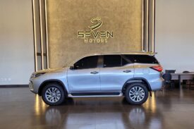 TOYOTA SW4 2.8 4P SRX 4X4 Turbo Diesel Automático 2024