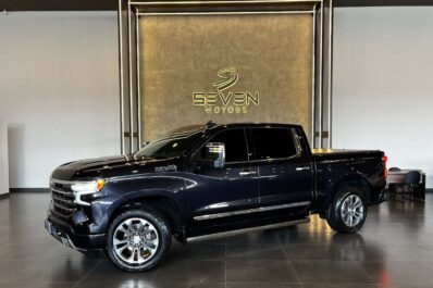 CHEVROLET SILVERADO 5.3 V8 1500 High Country Cabine Dupla 4X4 Automático 2024