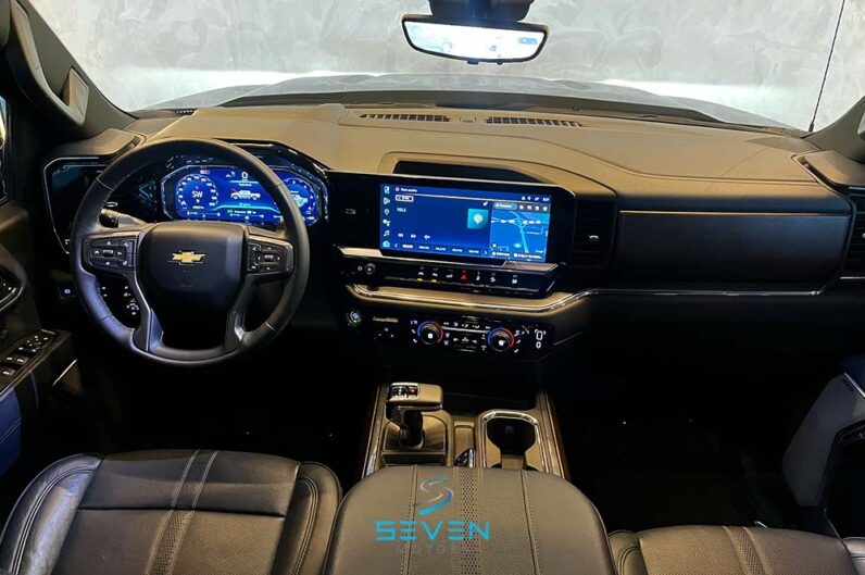 CHEVROLET SILVERADO 5.3 V8 1500 High Country Cabine Dupla 4X4 Automático 2024