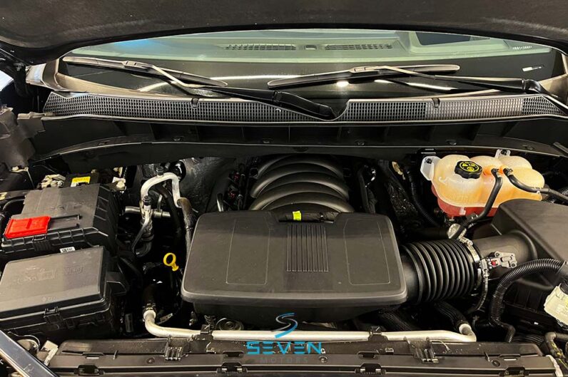 CHEVROLET SILVERADO 5.3 V8 1500 High Country Cabine Dupla 4X4 Automático 2024