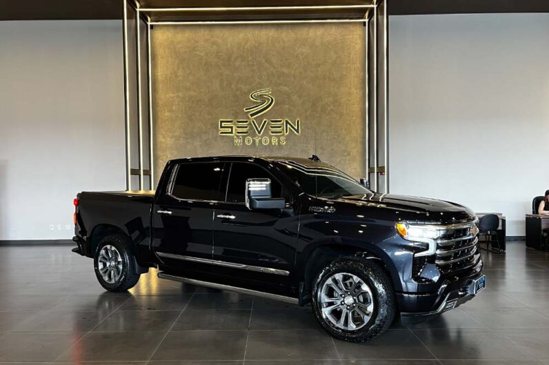 CHEVROLET SILVERADO 5.3 V8 1500 High Country Cabine Dupla 4X4 Automático 2024