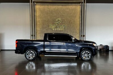 CHEVROLET SILVERADO 5.3 V8 1500 High Country Cabine Dupla 4X4 Automático 2024