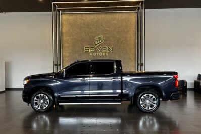 CHEVROLET SILVERADO 5.3 V8 1500 High Country Cabine Dupla 4X4 Automático 2024