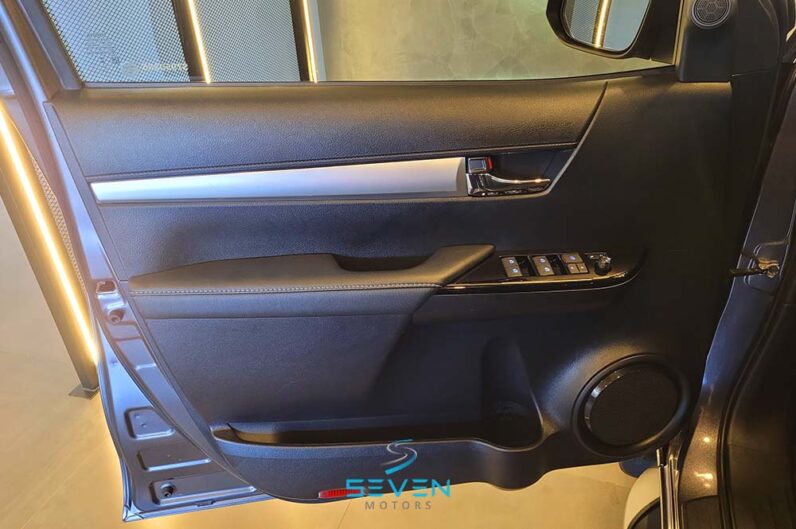 TOYOTA HILUX 2.8 16V SRV 4X4 Diesel Cabine Dupla Automático 2025