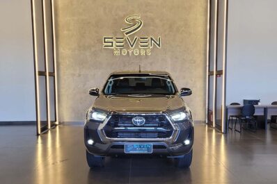 TOYOTA HILUX 2.8 16V SRV 4X4 Diesel Cabine Dupla Automático 2025