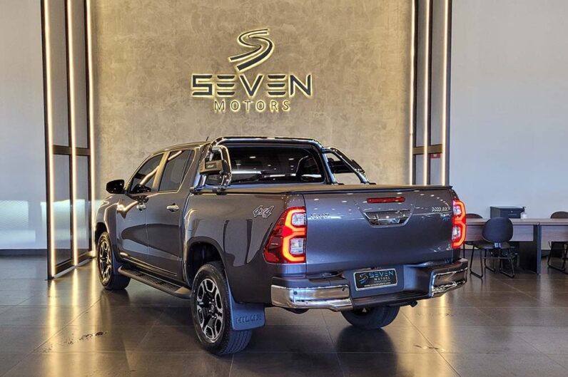TOYOTA HILUX 2.8 16V SRV 4X4 Diesel Cabine Dupla Automático 2025