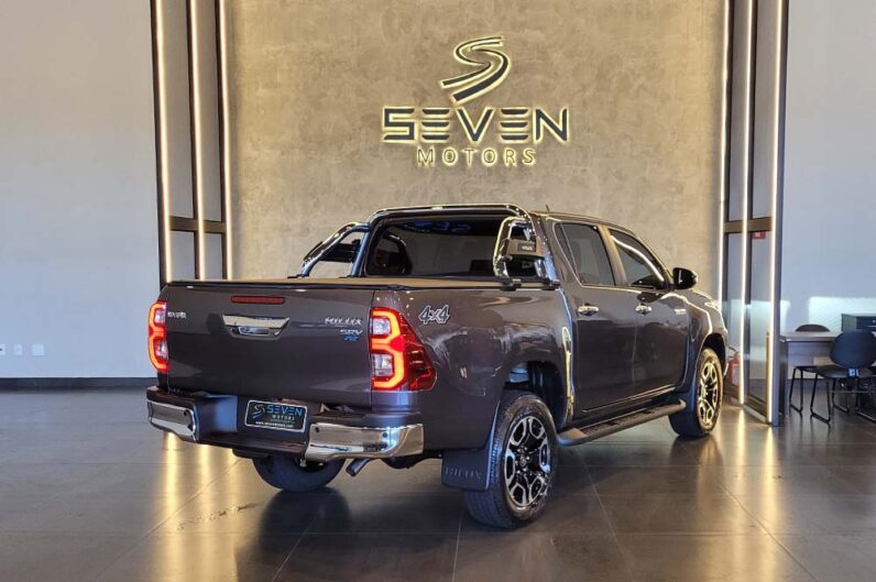 TOYOTA HILUX 2.8 16V SRV 4X4 Diesel Cabine Dupla Automático 2025