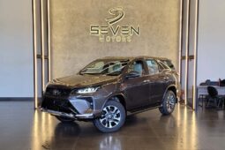 TOYOTA SW4 2.8 4P SRX 4X4 Diamond 7 Lugares Turbo Diesel Automático 2026