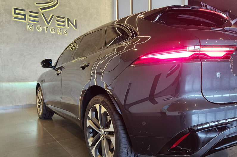 JAGUAR F-PACE 2.0 P400E PHEV R-DYNAMIC SE AWD AUTOMÁTICO