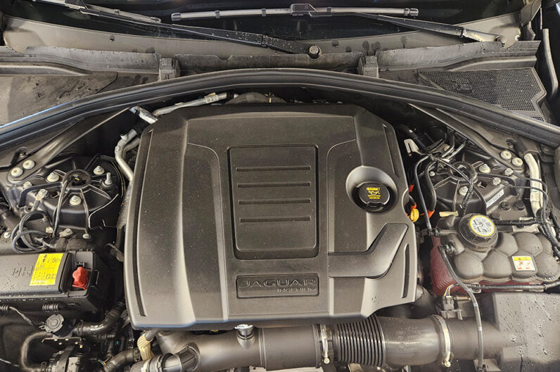 JAGUAR F-PACE 2.0 P400E PHEV R-DYNAMIC SE AWD AUTOMÁTICO