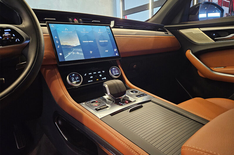 JAGUAR F-PACE 2.0 P400E PHEV R-DYNAMIC SE AWD AUTOMÁTICO