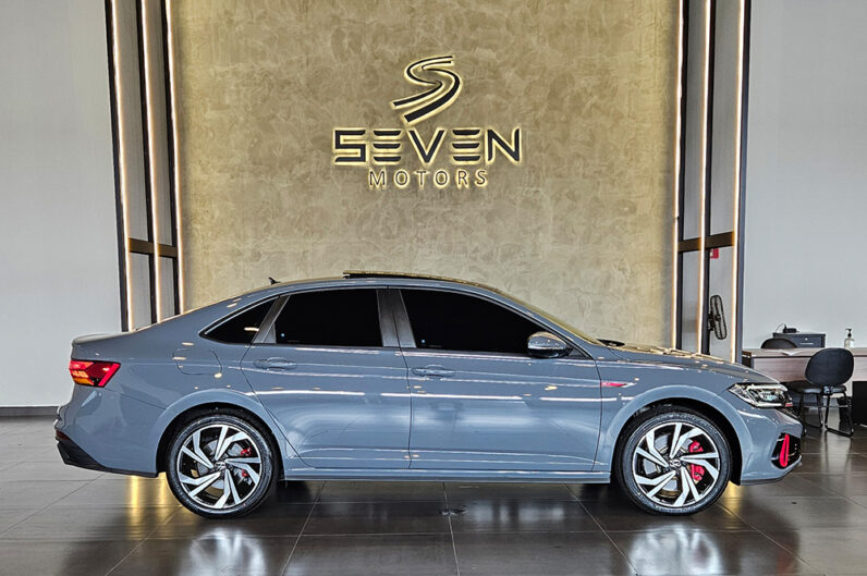 VOLKSWAGEN JETTA 2.0 350 TSI GASOLINA GLI DSG