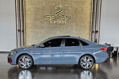 VOLKSWAGEN JETTA 2.0 350 TSI GASOLINA GLI DSG