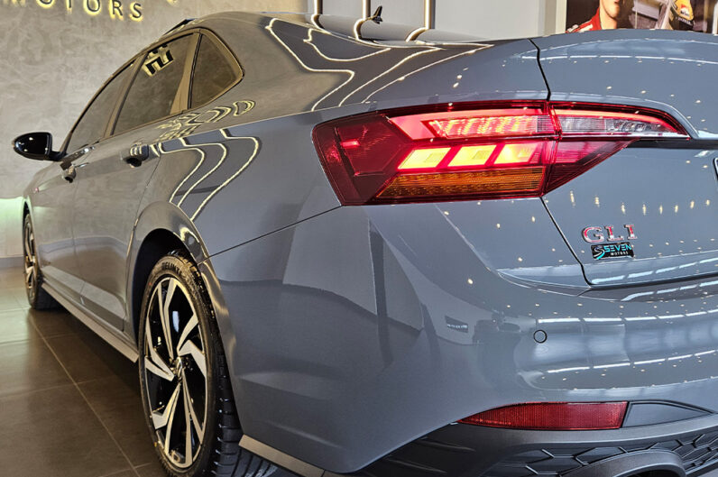 VOLKSWAGEN JETTA 2.0 350 TSI GASOLINA GLI DSG