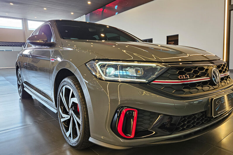 VOLKSWAGEN JETTA 2.0 350 TSI GASOLINA GLI DSG