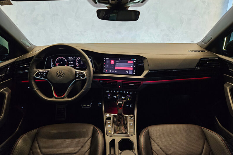 VOLKSWAGEN JETTA 2.0 350 TSI GASOLINA GLI DSG