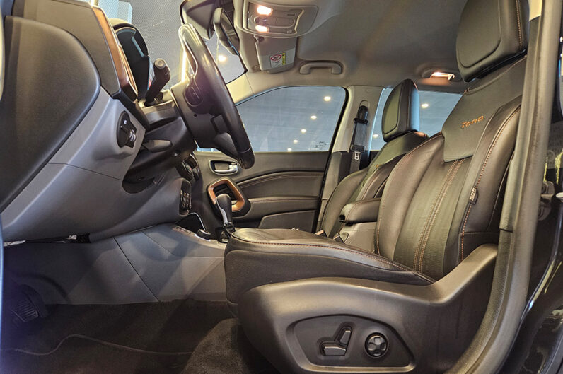 FIAT TORO 2.0 16V TURBO DIESEL VOLCANO 4WD AT9