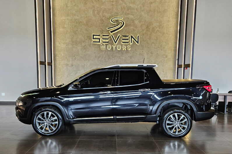 FIAT TORO 2.0 16V TURBO DIESEL VOLCANO 4WD AT9