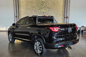 FIAT TORO 2.0 16V TURBO DIESEL VOLCANO 4WD AT9