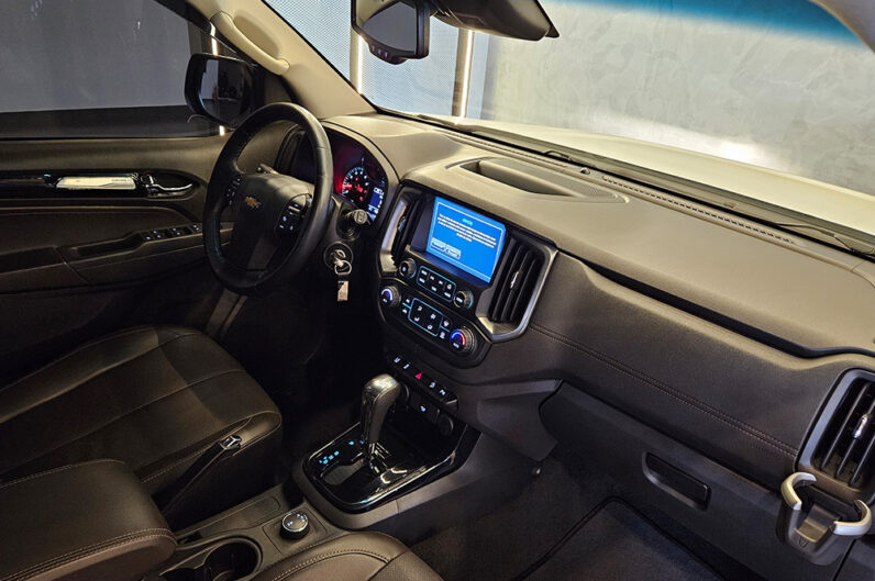 CHEVROLET TRAILBLAZER 3.6 LTZ 4X4 V6 GASOLINA 4P AUTOMÁTICO