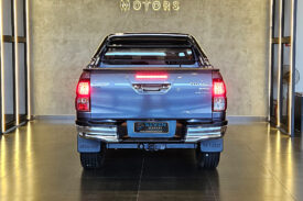 TOYOTA HILUX 2.8 SRX 4X4 CD 16V DIESEL 4P AUTOMÁTICO