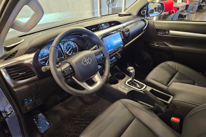 TOYOTA HILUX 2.8 D-4D TURBO DIESEL CD SRX 4X4 AUTOMÁTICO 2026