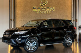 TOYOTA HILUX SW4 2.8 SRX 4X4 7 LUGARES 16V TURBO INTERCOOLER DIESEL 4P AUTOMÁTICO 2019