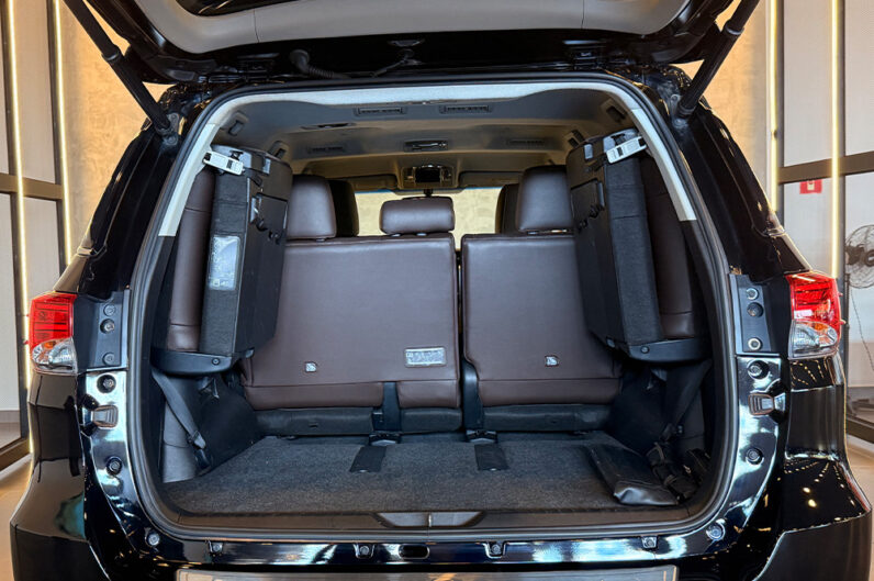 TOYOTA HILUX SW4 2.8 SRX 4X4 7 LUGARES 16V TURBO INTERCOOLER DIESEL 4P AUTOMÁTICO 2019