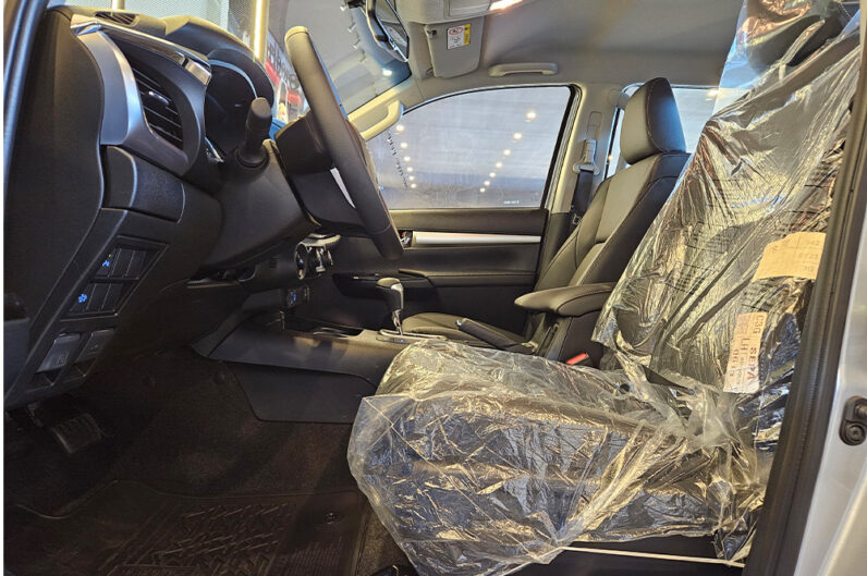 TOYOTA HILUX 2.8 D-4D TURBO DIESEL CD SRV 4X4 AUTOMÁTICO 2026