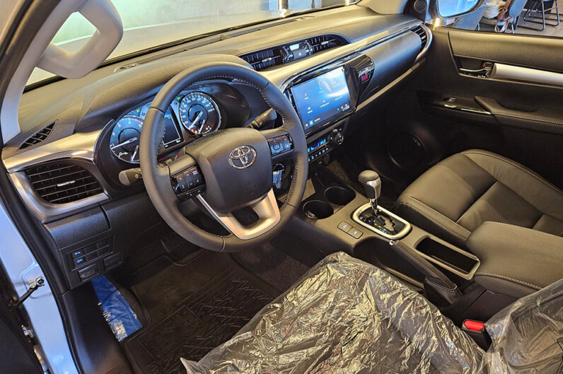 TOYOTA HILUX 2.8 D-4D TURBO DIESEL CD SRV 4X4 AUTOMÁTICO 2026