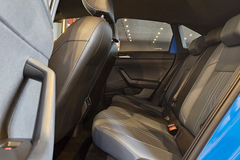 VOLKSWAGEN NIVUS 1.0 200 TSI TOTAL FLEX HIGHLINE AUTOMÁTICO 2025