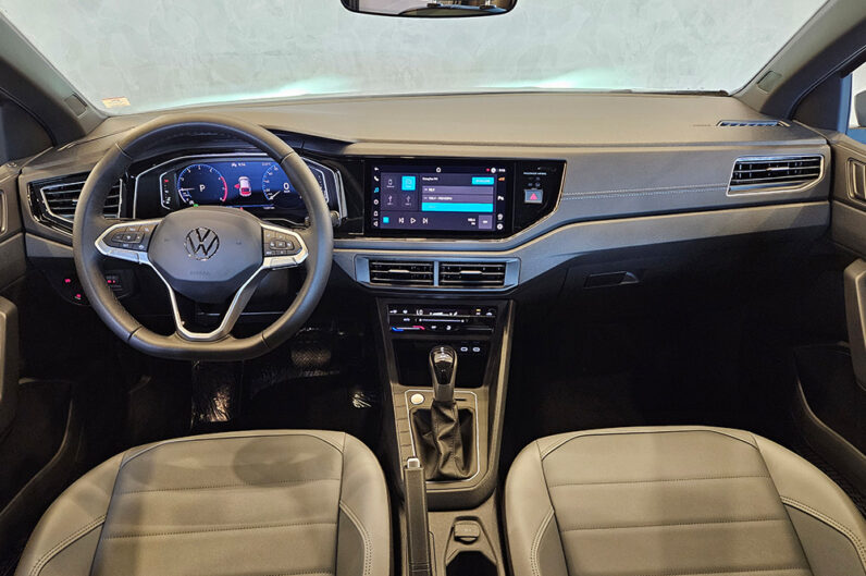 VOLKSWAGEN NIVUS 1.0 200 TSI TOTAL FLEX HIGHLINE AUTOMÁTICO 2024