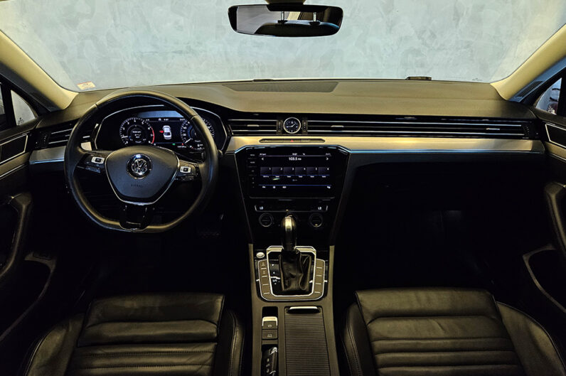 VOLKSWAGEN PASSAT 2.0 16V TSI BLUEMOTION GASOLINA HIGHLINE 4P DSG 2019