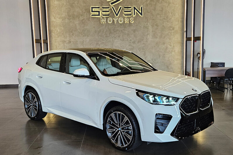 BMW X2 2.0 TURBO GASOLINA XDRIVE20I M SPORT STEPTRONIC 2026