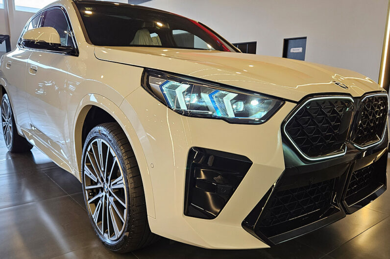 BMW X2 2.0 TURBO GASOLINA XDRIVE20I M SPORT STEPTRONIC 2026