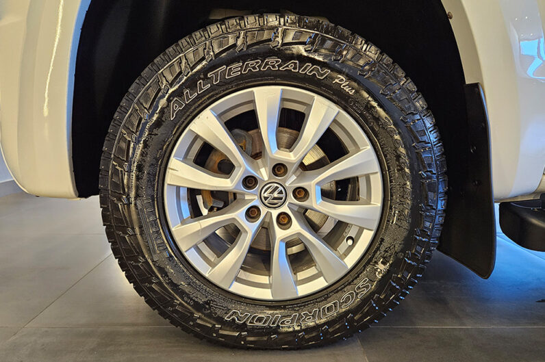 VOLKSWAGEN AMAROK 2.0 TRENDLINE 4X4 CD 16V TURBO INTERCOOLER DIESEL 4P AUTOMÁTICO 2017