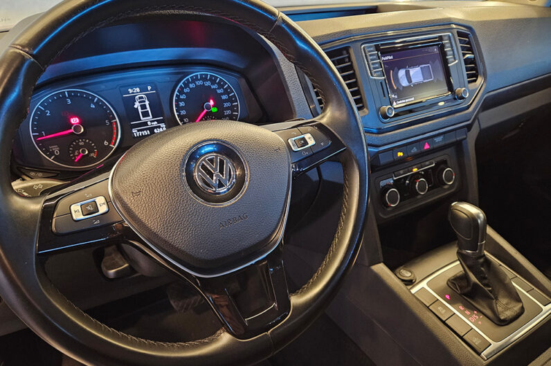 VOLKSWAGEN AMAROK 2.0 TRENDLINE 4X4 CD 16V TURBO INTERCOOLER DIESEL 4P AUTOMÁTICO 2017