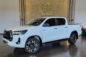 TOYOTA HILUX 2.8 D-4D TURBO DIESEL CD SRV 4X4 AUTOMÁTICO 2025