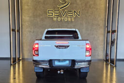 TOYOTA HILUX 2.8 D-4D TURBO DIESEL CD SRV 4X4 AUTOMÁTICO 2025