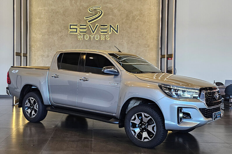 TOYOTA HILUX 2.8 SRX 4X4 CD 16V DIESEL 4P AUTOMÁTICO 2019
