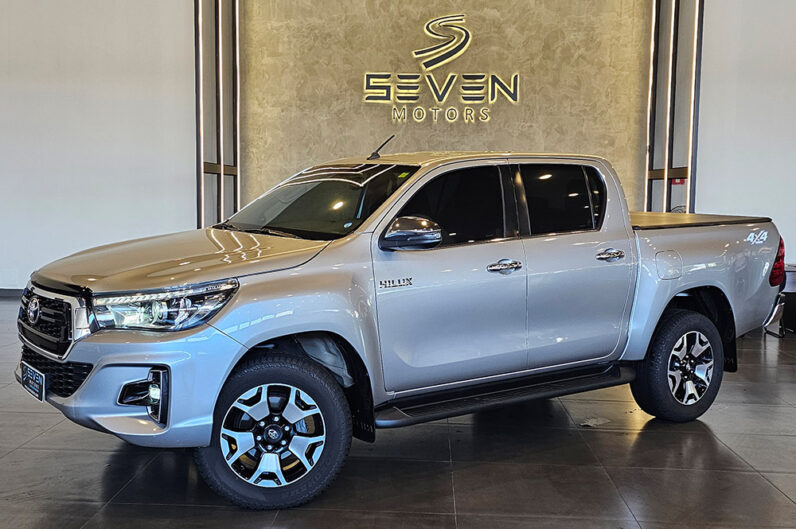 TOYOTA HILUX 2.8 SRX 4X4 CD 16V DIESEL 4P AUTOMÁTICO 2019