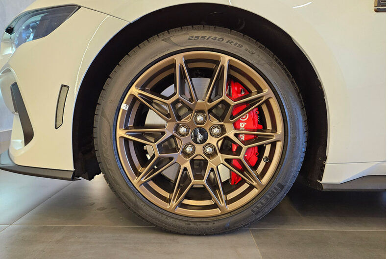 FORD MUSTANG 5.0 V8 GASOLINA GT PERFORMANCE MANUAL 2025