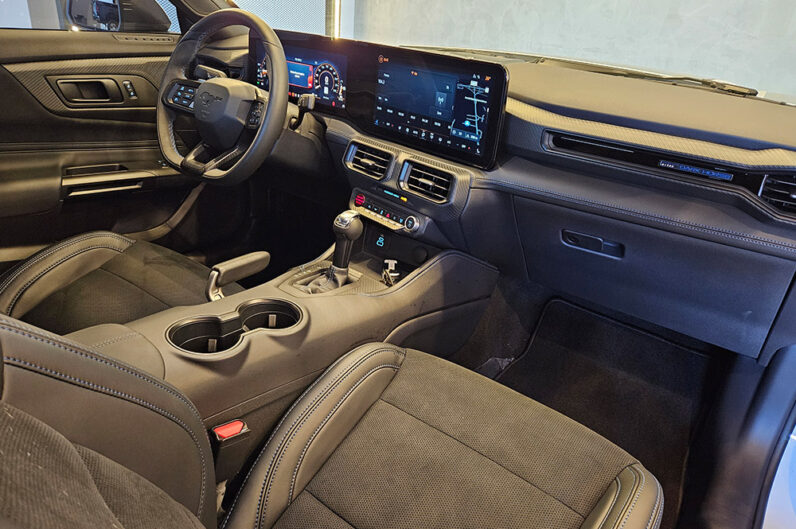 FORD MUSTANG 5.0 V8 GASOLINA DARK HORSE SELECTSHIFT 2025