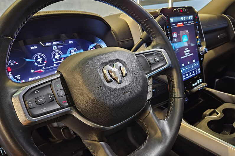 RAM 2500 6.7 I6 TURBO DIESEL LARAMIE CD 4X4 AUTOMÁTICO 2024