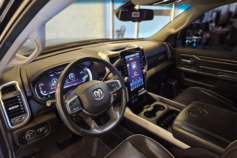 RAM 2500 6.7 I6 TURBO DIESEL LARAMIE CD 4X4 AUTOMÁTICO 2024